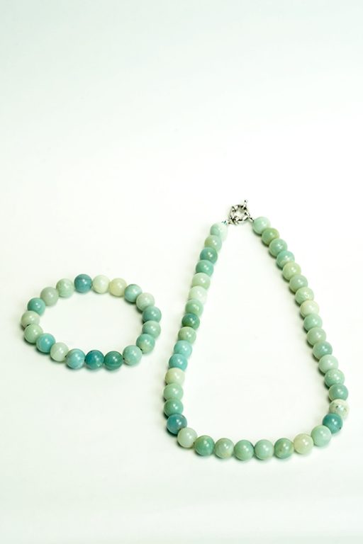 Light Green Aventurin Necklace & Bracelet Set